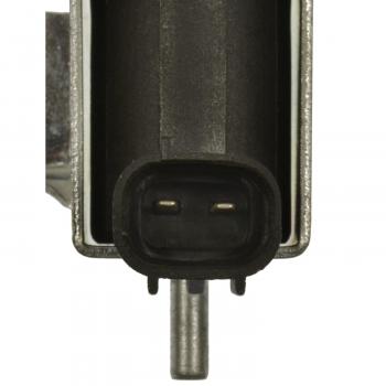 2015 Toyota Avalon Vapor Canister Purge Solenoid BWD CP875 image 3 of 4