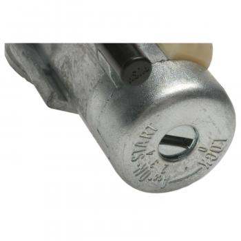 1997 Nissan Pickup Ignition Lock and Cylinder Switch BWD CS1021 image 1 of 4