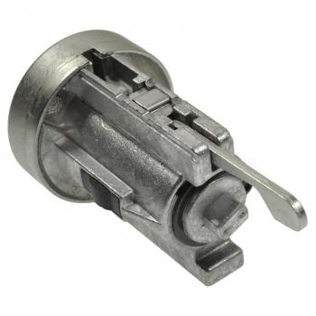 2002 Mitsubishi Montero Ignition Lock Cylinder BWD CS1082L image 2 of 3