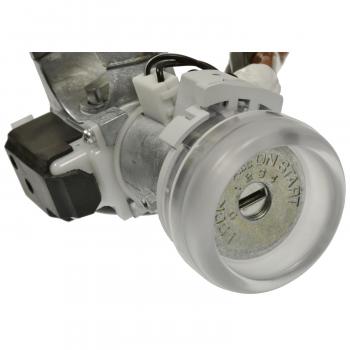 2004 Subaru Impreza Ignition Lock and Cylinder Switch BWD CS1718 image 1 of 3