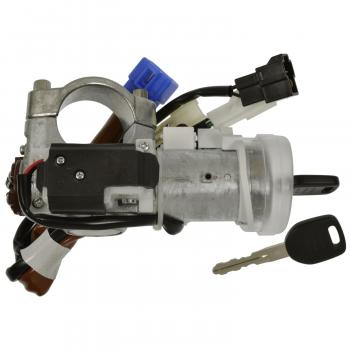 2004 Subaru Impreza Ignition Lock and Cylinder Switch BWD CS1718 image 2 of 3