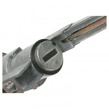 1999 Toyota Avalon Ignition Lock Cylinder BWD CS704L image 1 of 4