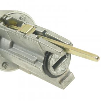 2000 Toyota RAV4 Ignition Lock Cylinder BWD CS710L image 2 of 4