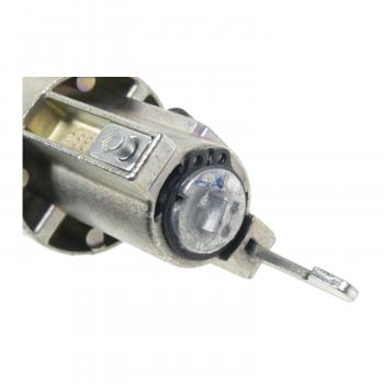 1994 Mitsubishi Montero Ignition Lock Cylinder BWD CS799L image 2 of 3