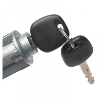 2000 Toyota Sienna Ignition Lock Cylinder BWD CS828L image 1 of 4