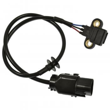 2004 Kia Sorento Engine Crankshaft Position Sensor BWD CSS1002 image 2 of 4
