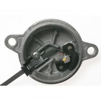 1999 Volvo C70 Engine Camshaft Position Sensor BWD CSS1552 image 3 of 4
