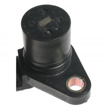 2002 Infiniti QX4 Engine Camshaft Position Sensor BWD CSS1586 image 1 of 4