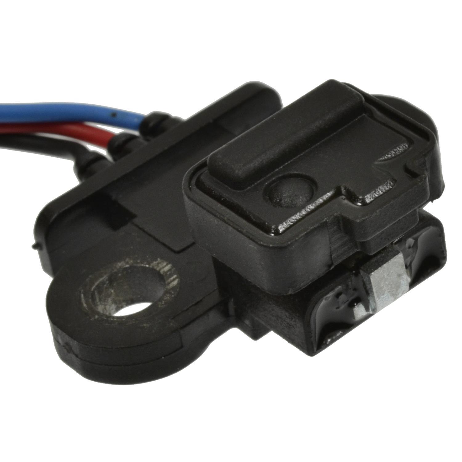 BWD CSS504 Engine Crankshaft Position Sensor product image 1 of 8