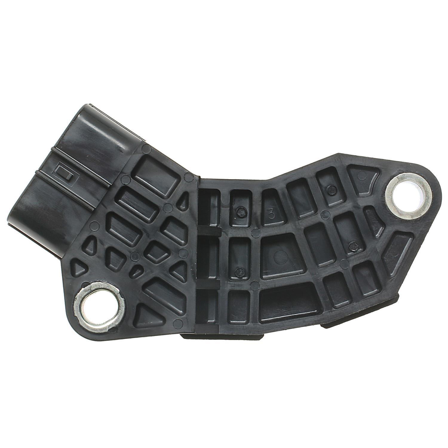 BWD CSS979 - Engine Crankshaft Position Sensor BWD CSS979 Engine Crankshaft Position Sensor product image 1 of 9