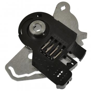 2009 Chrysler Sebring Neutral Safety Switch BWD CSW525 image 1 of 4