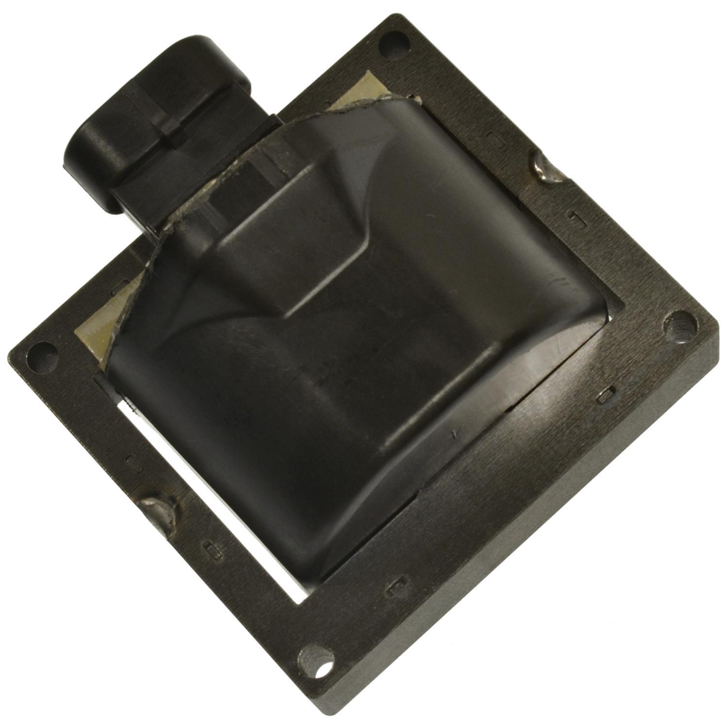 BWD E208 - Ignition Coil BWD E208 Ignition Coil product image 1 of 7