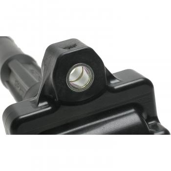 2000 Toyota Tacoma Ignition Coil BWD E679 image 4 of 4
