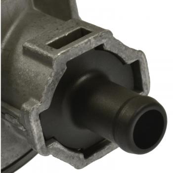 2006 BMW 525xi Vacuum Pump BWD EC1453 image 2 of 4