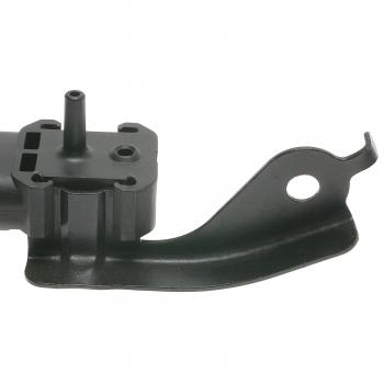 2000 Toyota Sienna Fuel Tank Pressure Sensor BWD EC2514 image 3 of 3