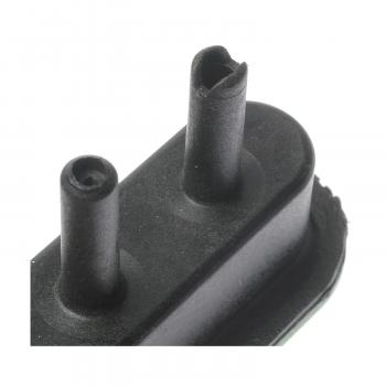 1995 Volkswagen EuroVan Intake Manifold Temperature Sensor BWD EC398 image 1 of 3