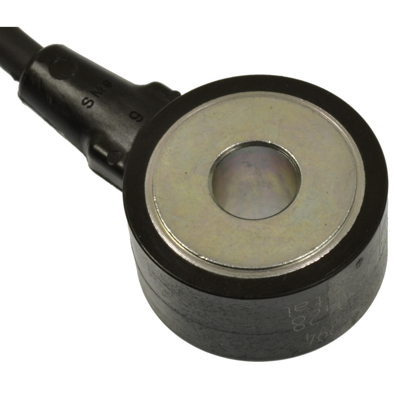 BWD EKS118 - Ignition Knock (Detonation) Sensor BWD EKS118 Ignition Knock (Detonation) Sensor product image 1 of 3