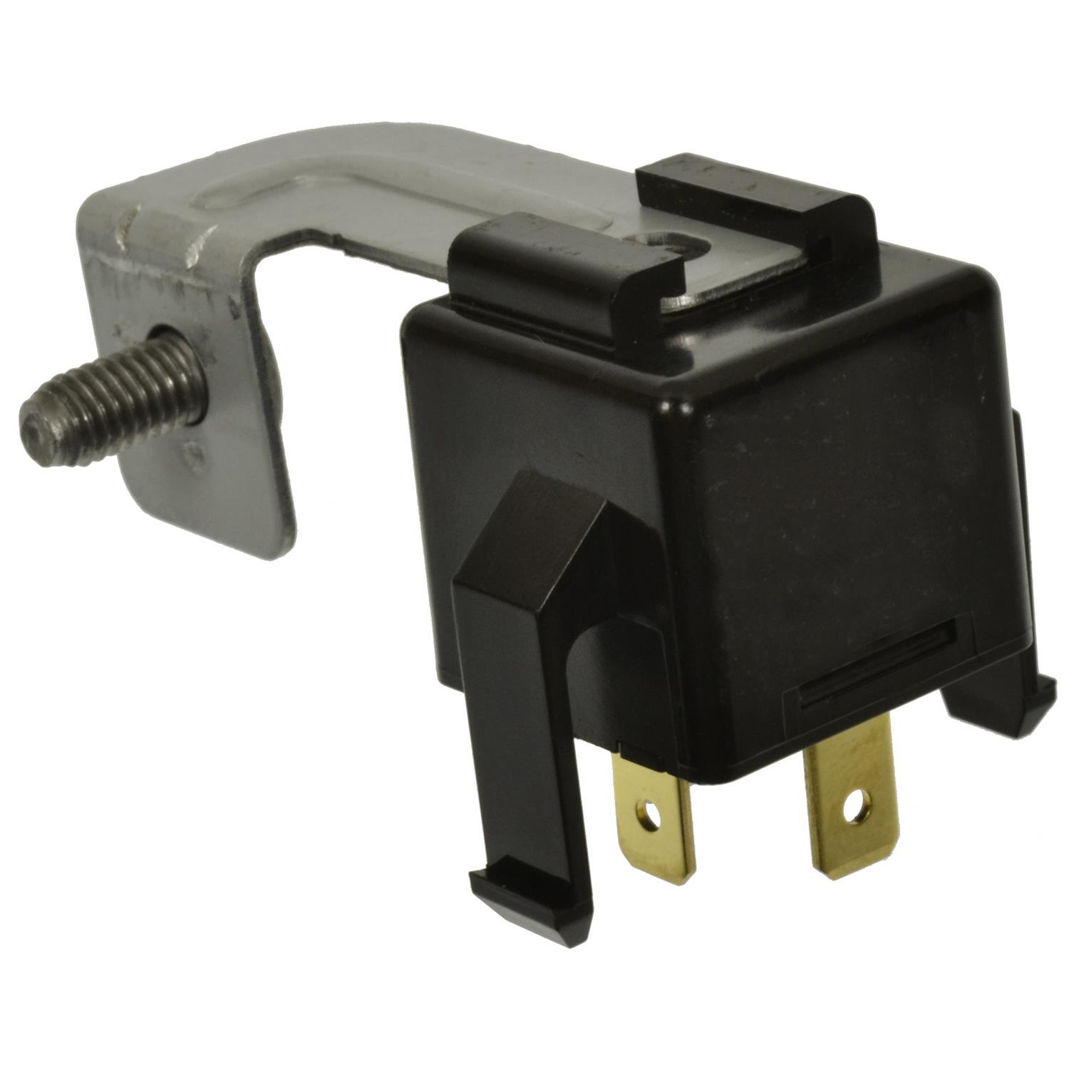 BWD FC748 - Turn Signal Flasher BWD FC748 Hazard Warning and Turn Signal Flasher product image 1 of 6