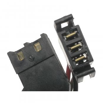 1981 Oldsmobile Omega Radio Capacitor BWD G204 image 3 of 3