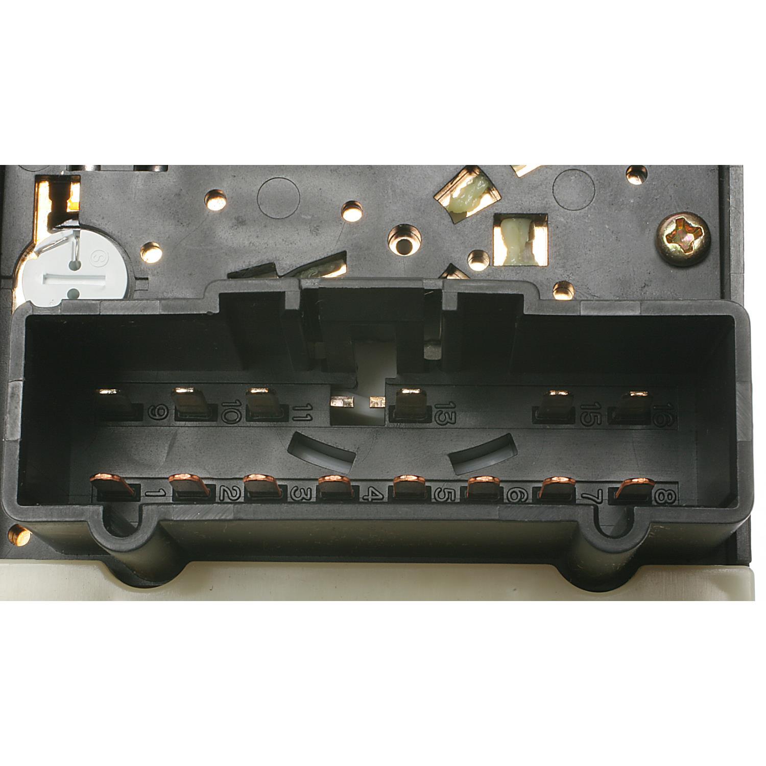 BWD HL106 - Headlight Switch BWD HL106 Headlight Switch product image 3 of 3