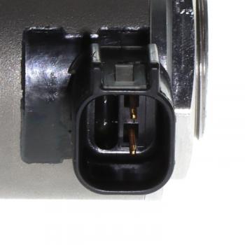 2016 GMC Canyon Fuel Injector Rail BWD IR22 image 4 of 4