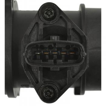 2005 Hyundai Accent Mass Air Flow Sensor BWD MA1026 image 3 of 3