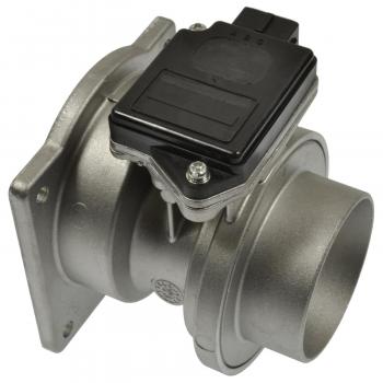 1994 Nissan D21 Mass Air Flow Sensor BWD MA1069 image 2 of 4