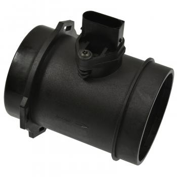 2005 Land Rover Range Rover Mass Air Flow Sensor BWD MA1139 image 2 of 3