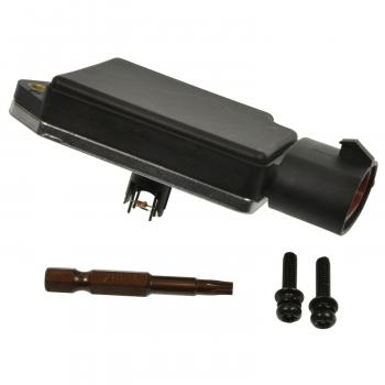 1995 Ford Bronco Mass Air Flow Sensor BWD MA1177 image 2 of 3