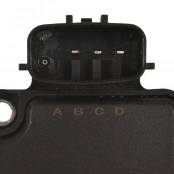 2003 Nissan Frontier Mass Air Flow Sensor BWD MA1291 image 3 of 3