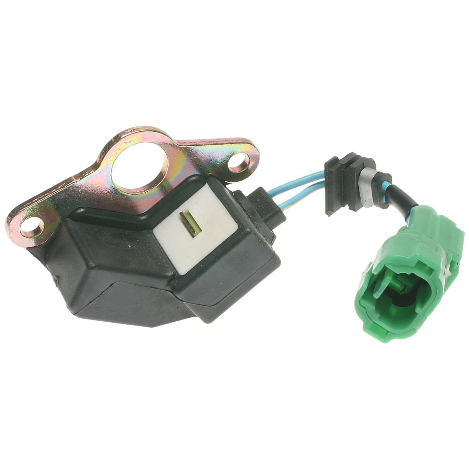 BWD ME597 - Engine Crankshaft Position Sensor BWD ME597 Engine Crankshaft Position Sensor product image 2 of 3