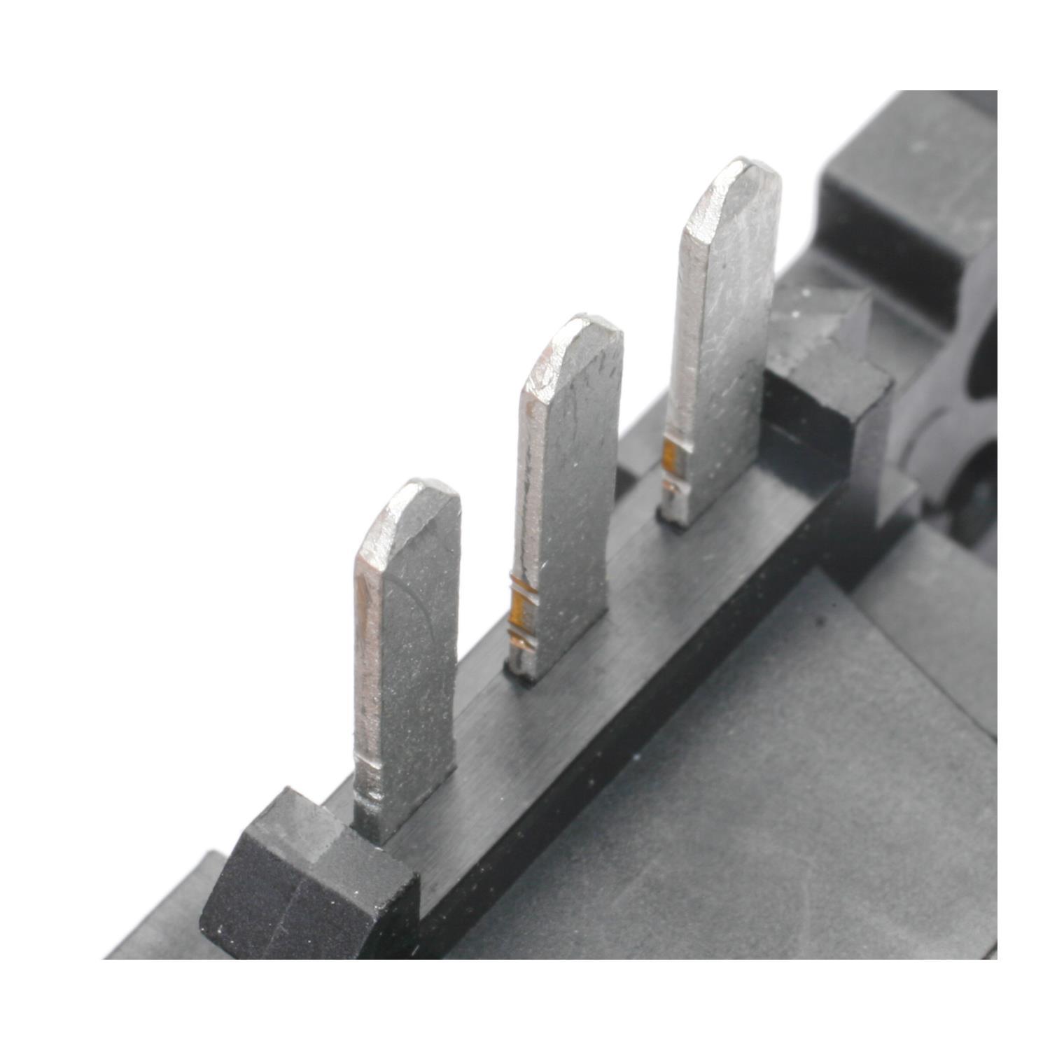 BWD ME68 - Ignition Hall Effect Switch BWD ME68 Ignition Hall Effect Switch product image 2 of 2