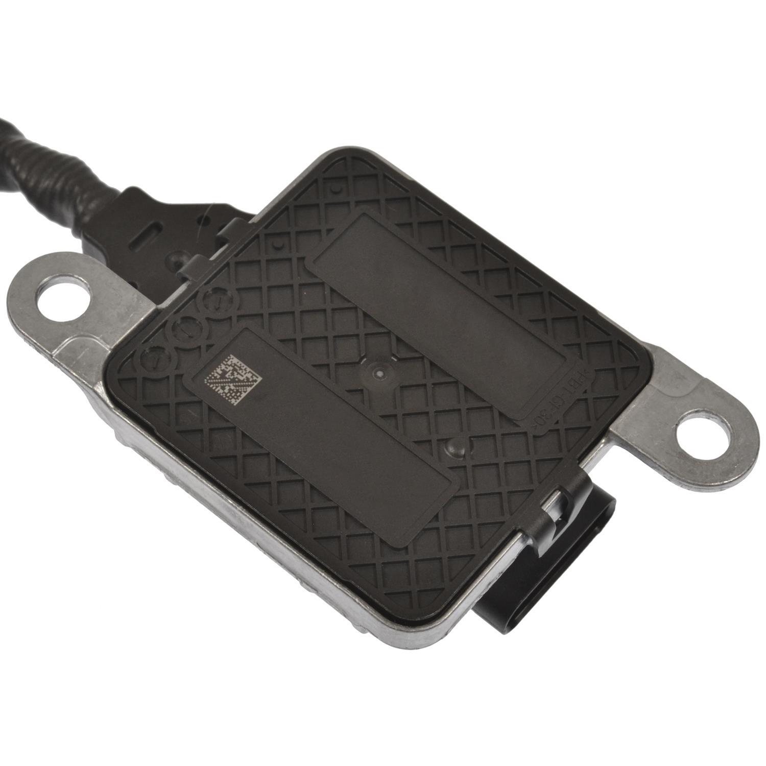 BWD NOX054 - NOx (Nitrogen Oxide) Sensor BWD NOX054 NOx (Nitrogen Oxide) Sensor product image 1 of 4