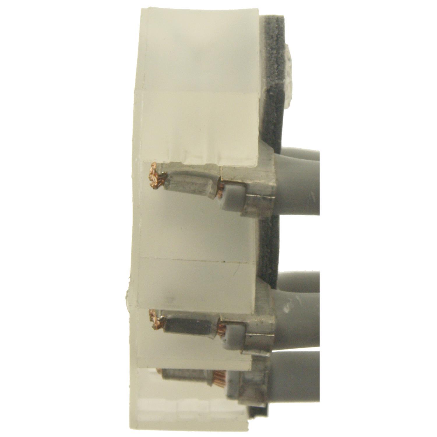 BWD PT1142 - Power Seat Switch Connector BWD PT1142 Door Lock Switch Connector product image 3 of 3
