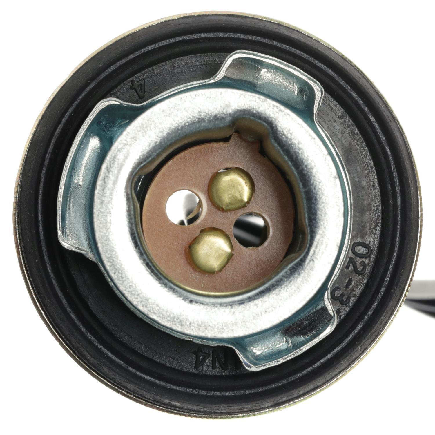BWD PT117 - Tail Lamp Socket BWD PT117 Back Up Light Socket product image 6 of 8