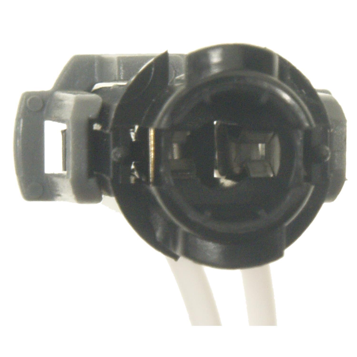 BWD PT1225 - Side Marker Light Socket BWD PT1225 Back Up Light Socket product image 1 of 3