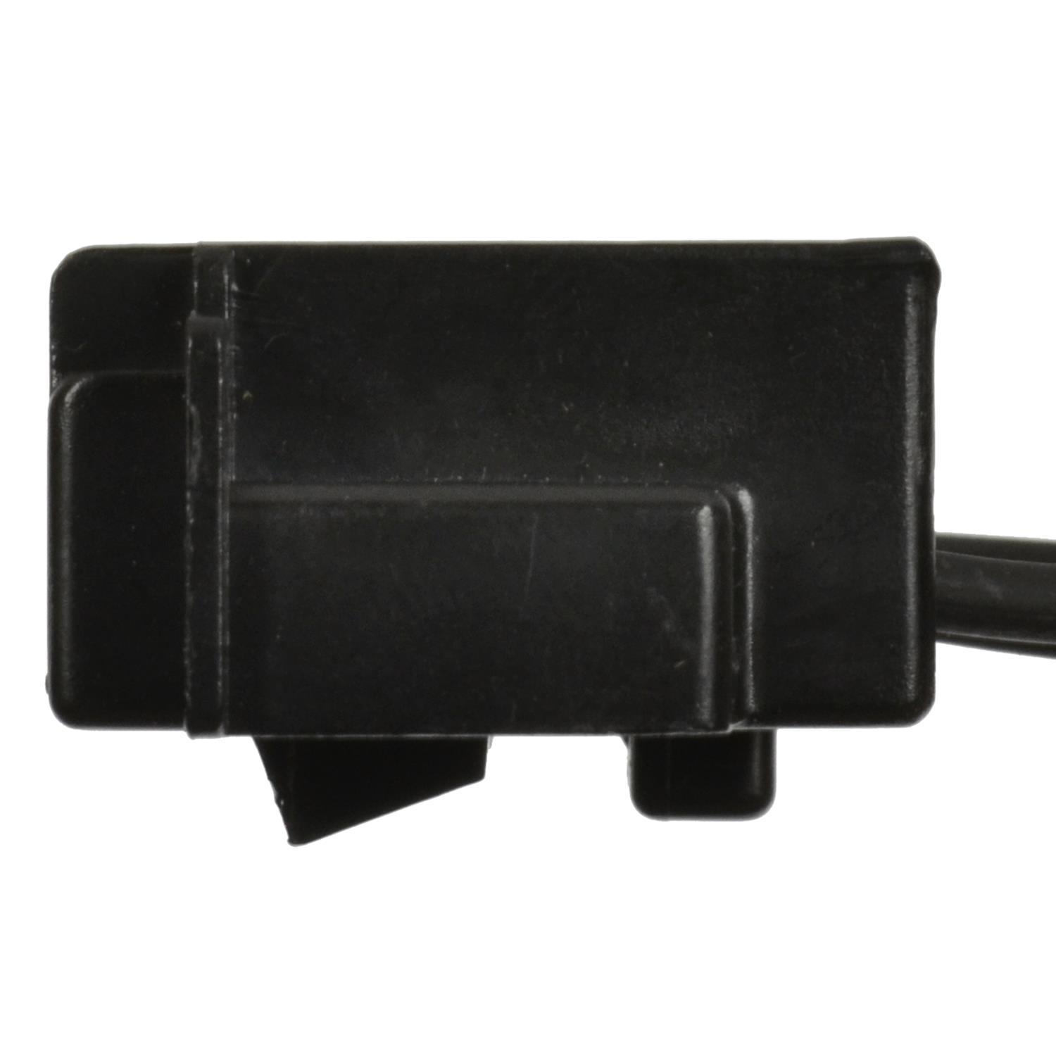 BWD PT2240 Alternator Connector product image 1 of 3