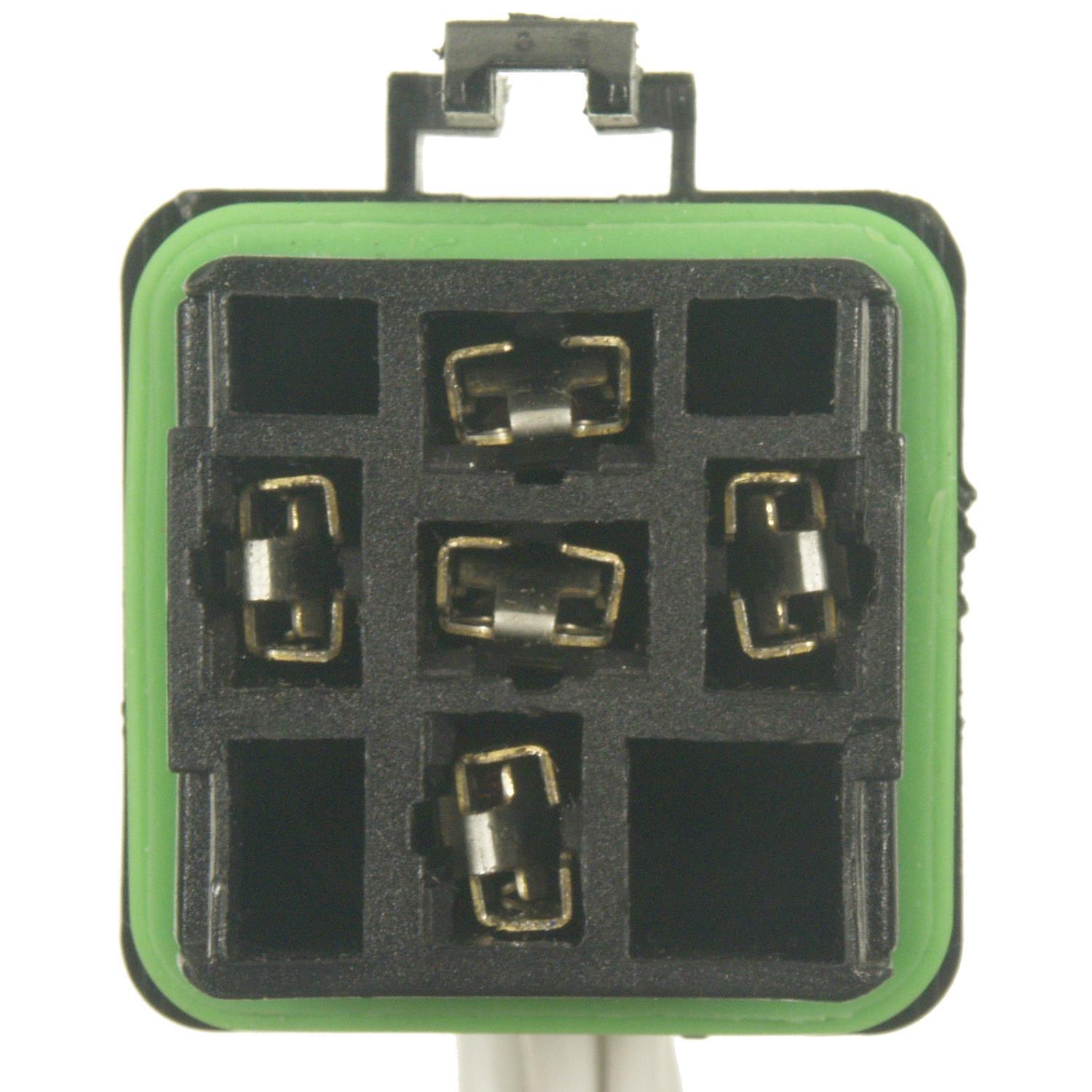 BWD PT5584 A/C Compressor Clutch Relay Connector product image 1 of 4