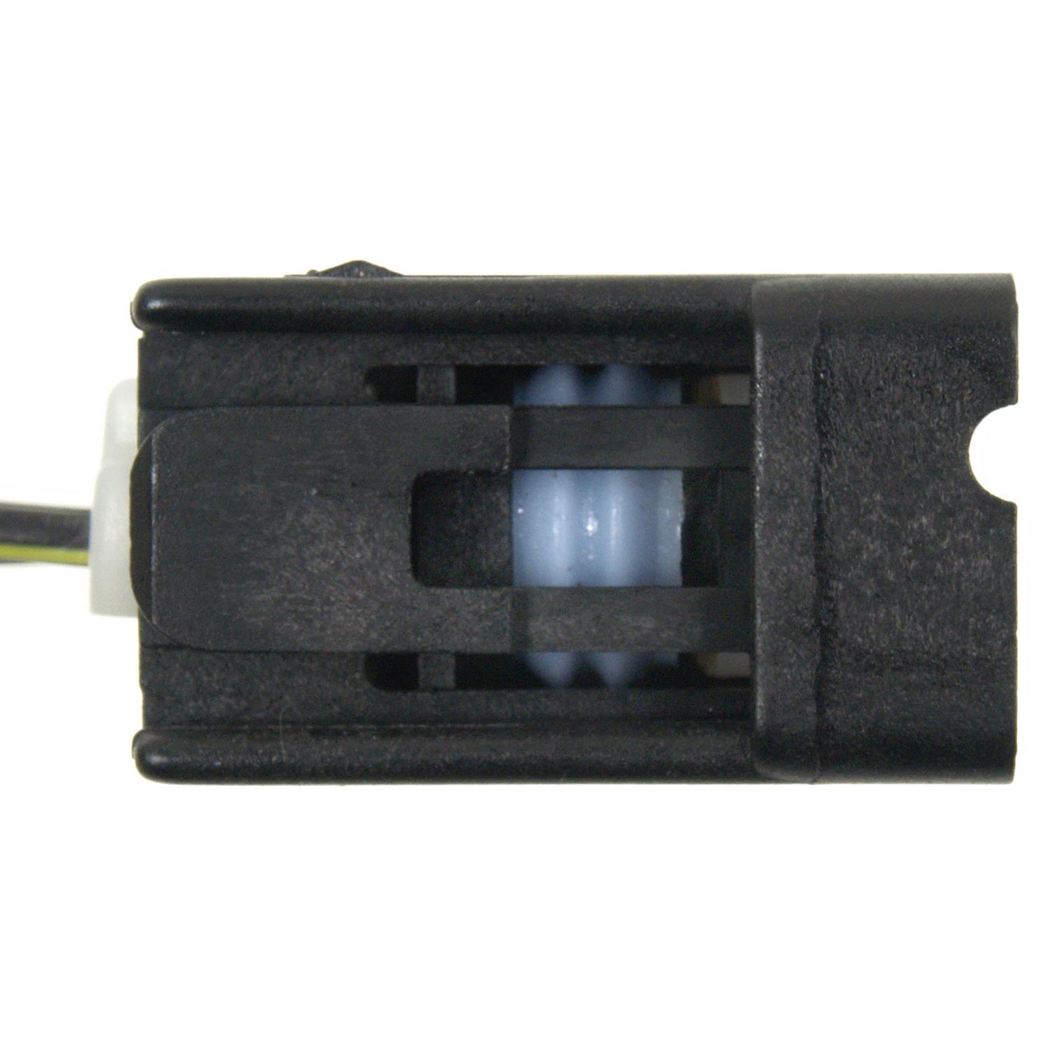 BWD PT5600 - Parking and Turn Signal Light Connector BWD PT5600 Back Up Light Connector product image 3 of 3