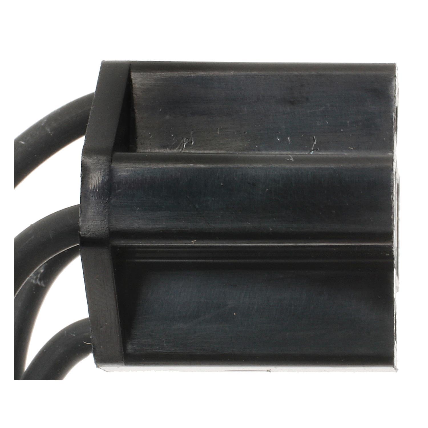 BWD PT5688 - HVAC Relay Connector BWD PT5688 A/C Compressor Clutch Relay Connector product image 1 of 3
