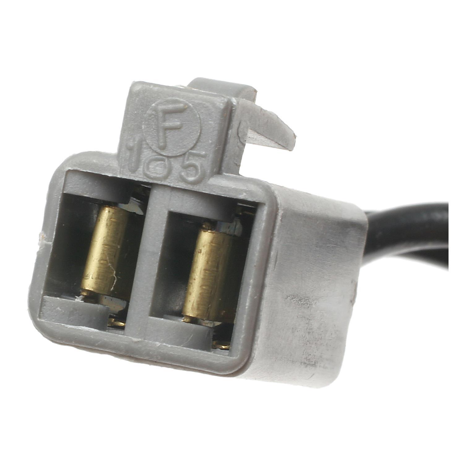 BWD PT5722 - Parking Brake Switch Connector BWD PT5722 Cargo Area Light Connector product image 3 of 3
