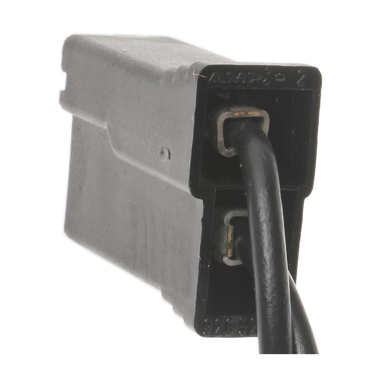 BWD PT5724 - Windshield Washer Pump Connector BWD PT5724 Windshield Washer Pump Connector product image 1 of 3