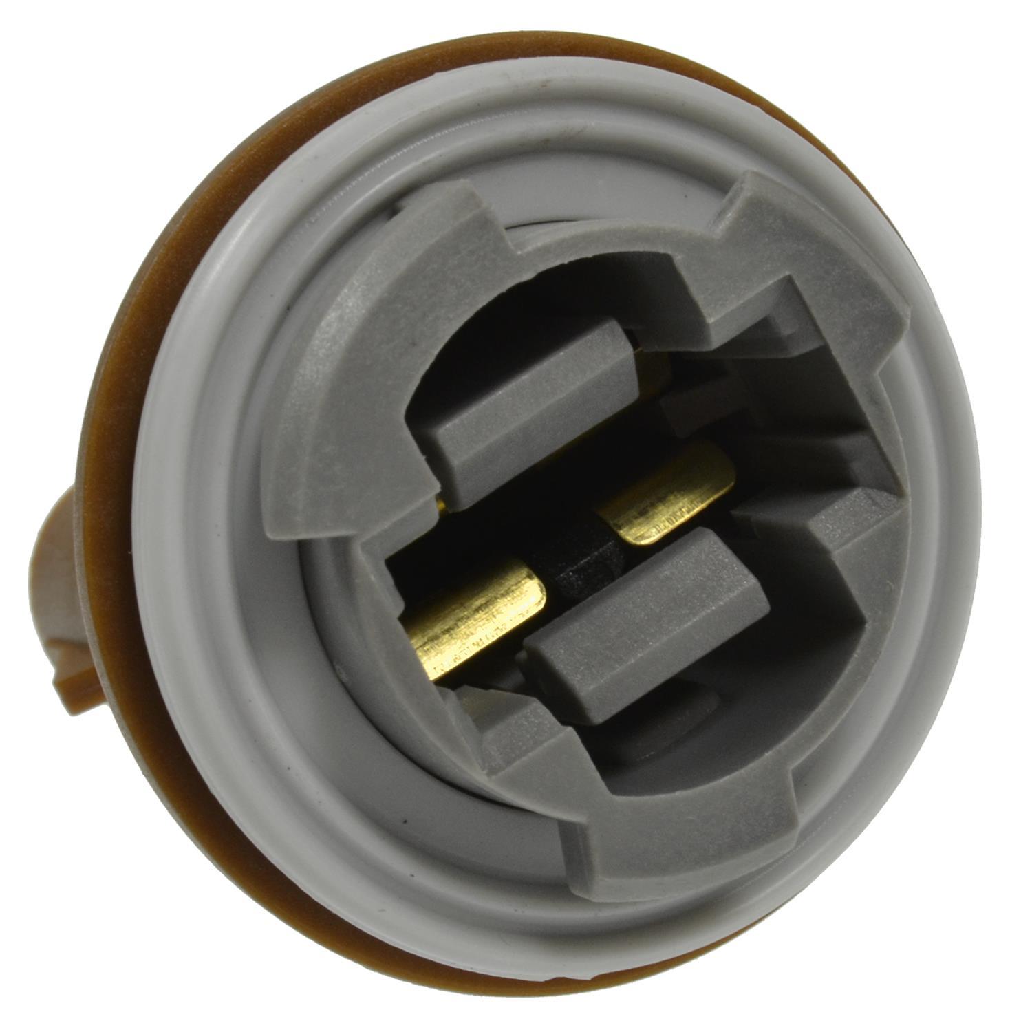 BWD PT5739 - Tail Lamp Socket BWD PT5739 Back Up Light Socket product image 1 of 3