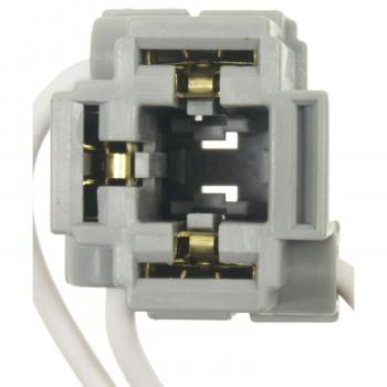 2010 Pontiac Vibe Headlight Connector BWD PT5824 image 1 of 3