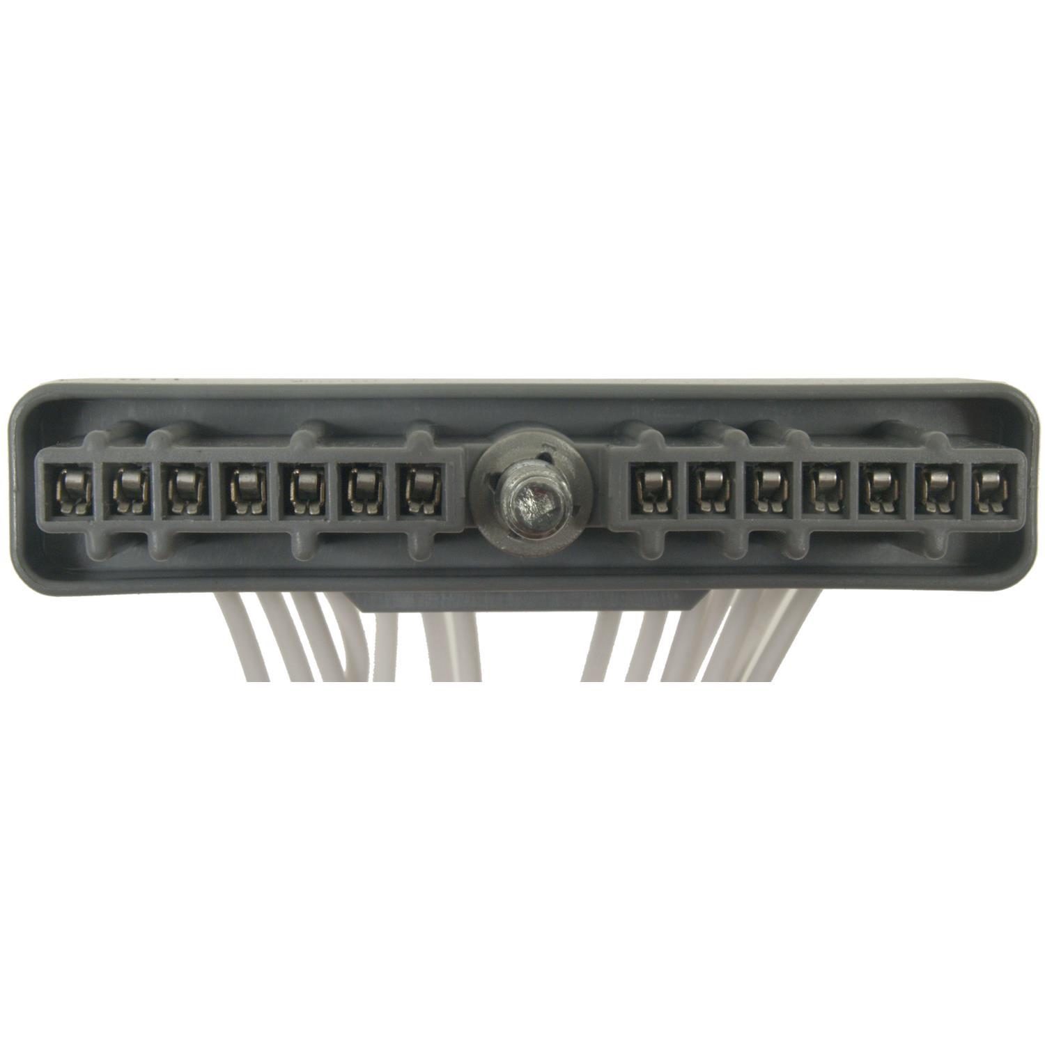 BWD PT5903 - Ignition Control Module Connector BWD PT5903 Engine Wiring Harness Connector product image 1 of 3