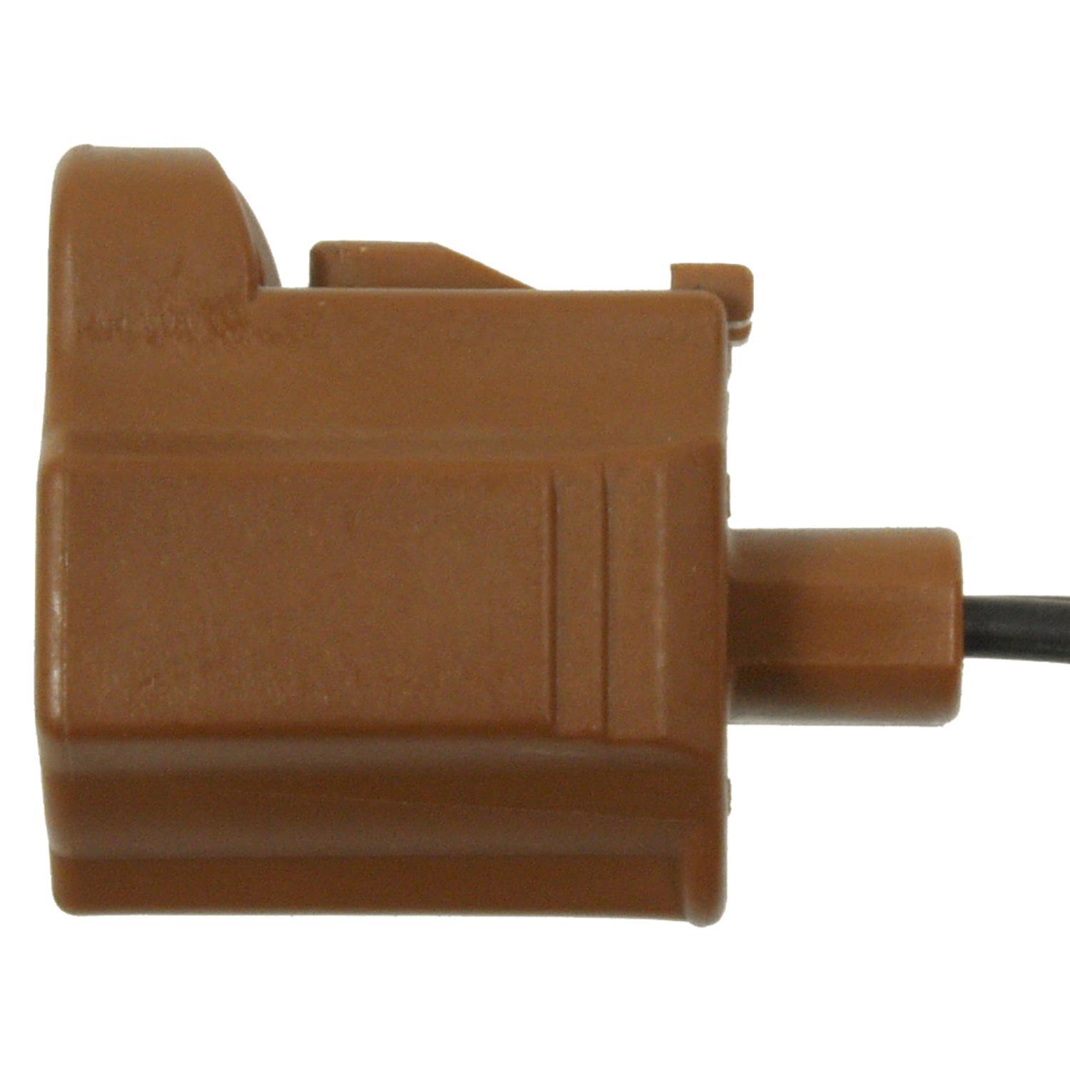 BWD PT5957 - Engine Coolant Temperature Sensor Connector BWD PT5957 Engine Coolant Temperature Sending Unit Switch Connector product image 1 of 3