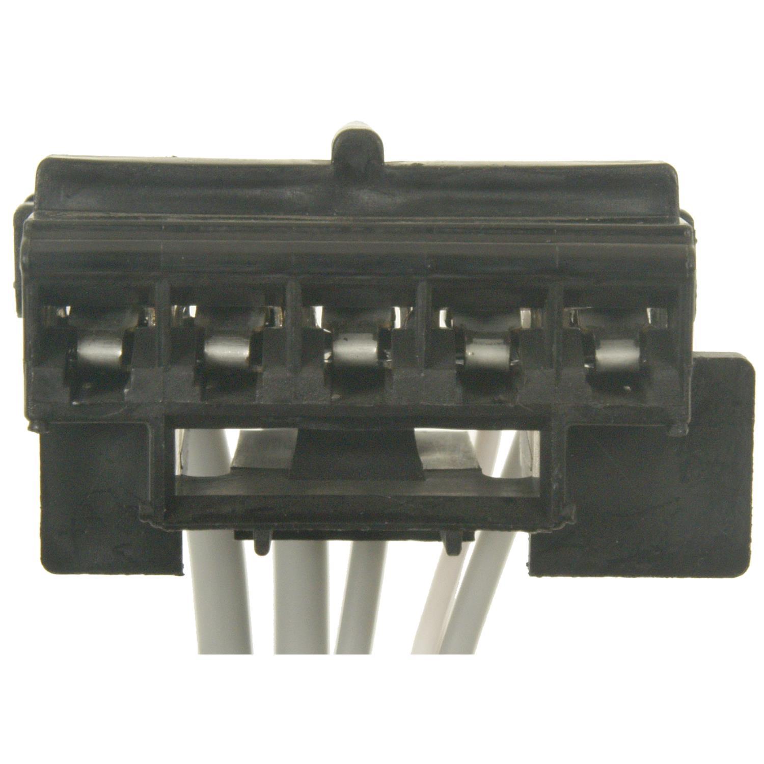BWD PT636 - Headlight Switch Connector BWD PT636 Headlight Switch Connector product image 1 of 3