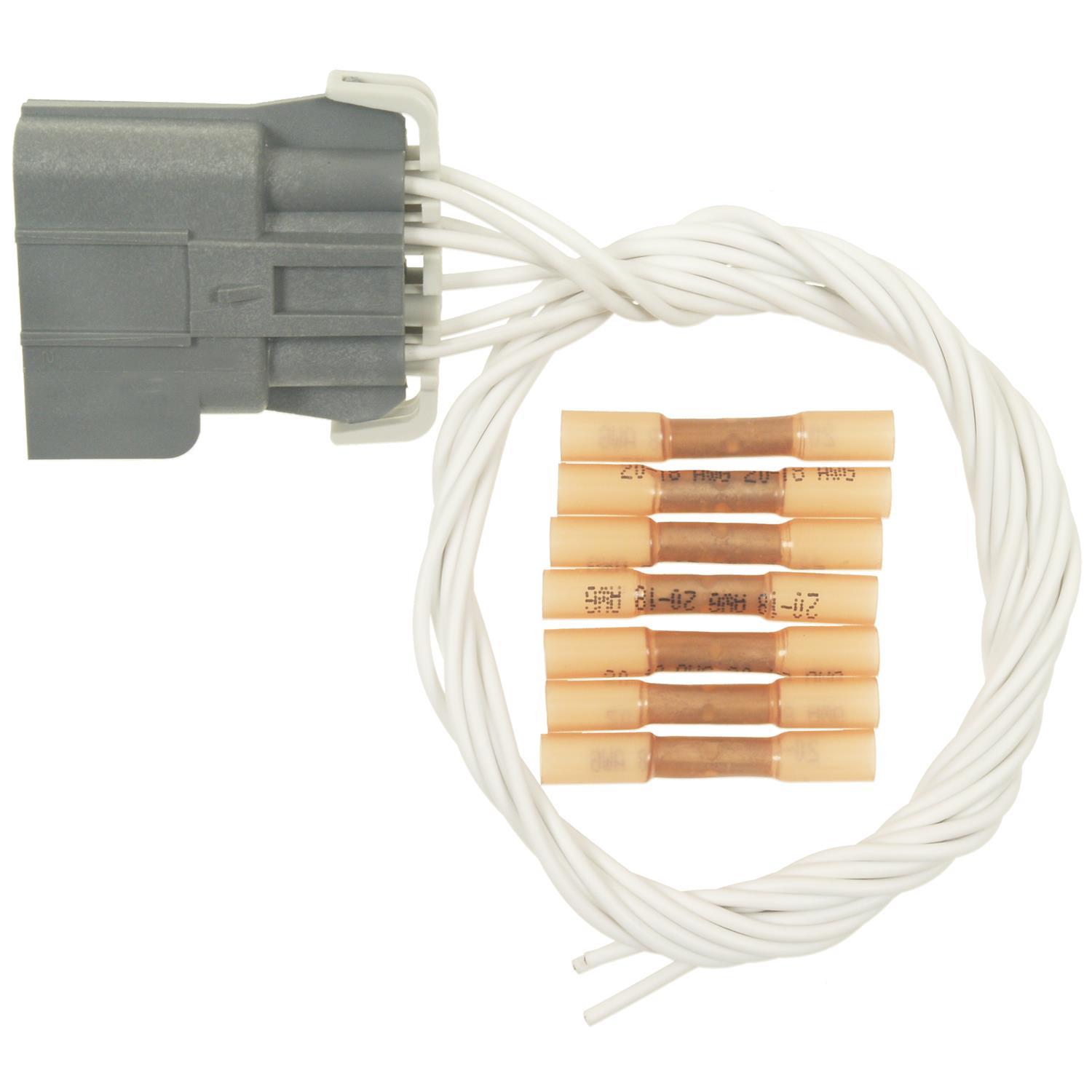 BWD PT738 - Rear Lamp Harness Connector BWD PT738 Junction Block Connector product image 2 of 3