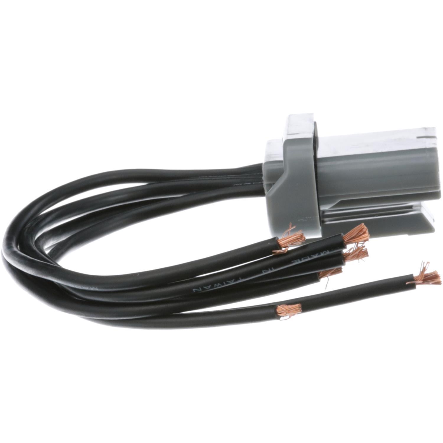 BWD PT752 - Ignition Coil Connector BWD PT752 Engine Control Module Harness Connector product image 7 of 7