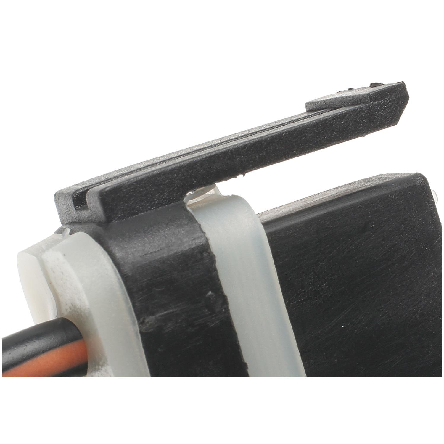 BWD PT780 Alternator Connector product image 1 of 3